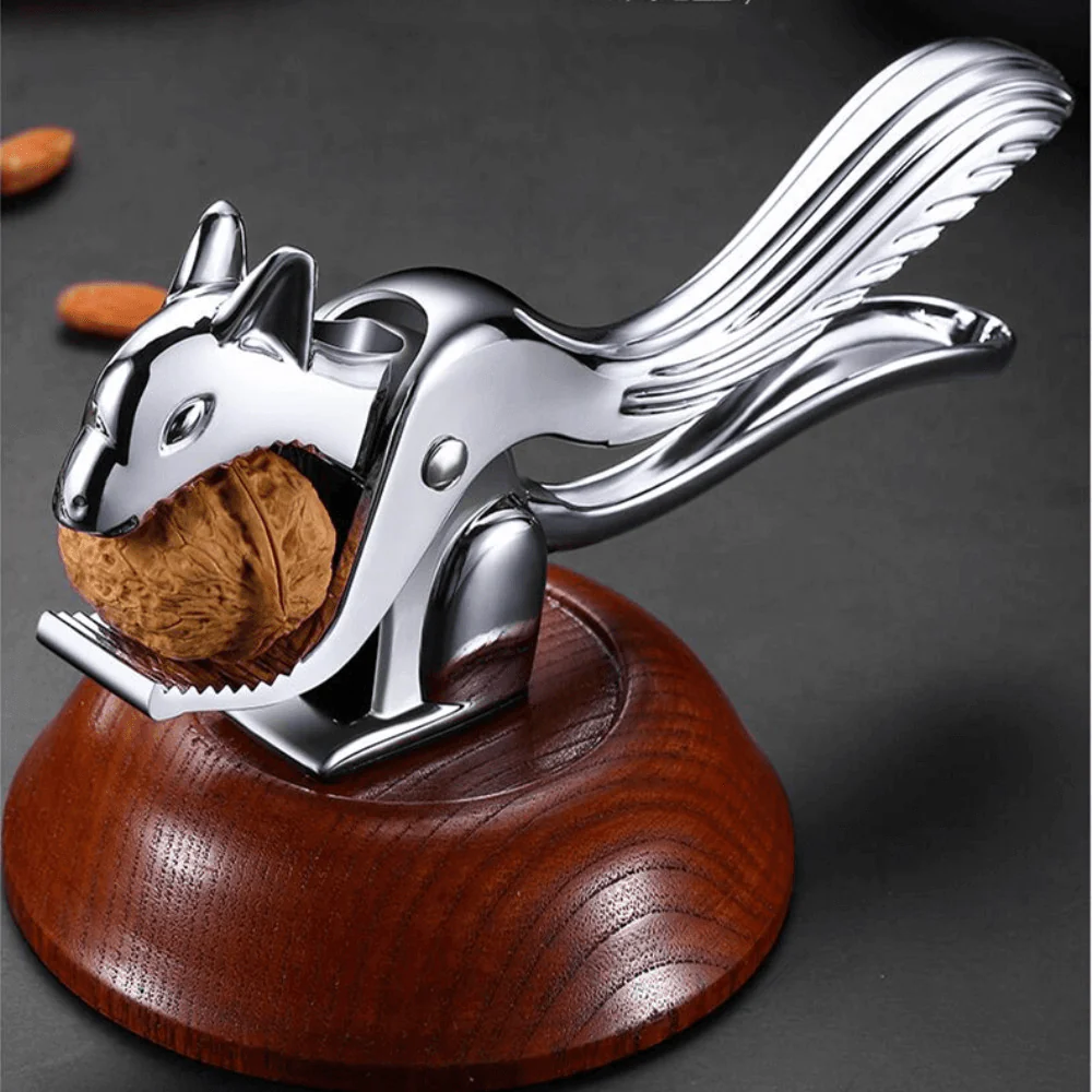 Squirrel Easy Fast Nutcracker - Image 1