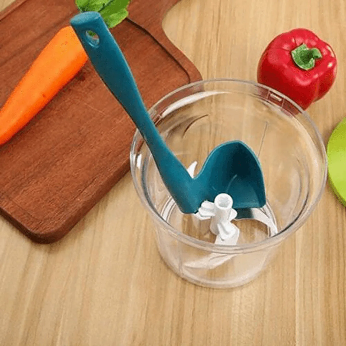 Rotating Blender Mixer Scooping Spatula - Image 1