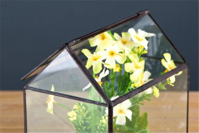 Mini Tabletop Handmade GreenHouse Terrarium - Image 2