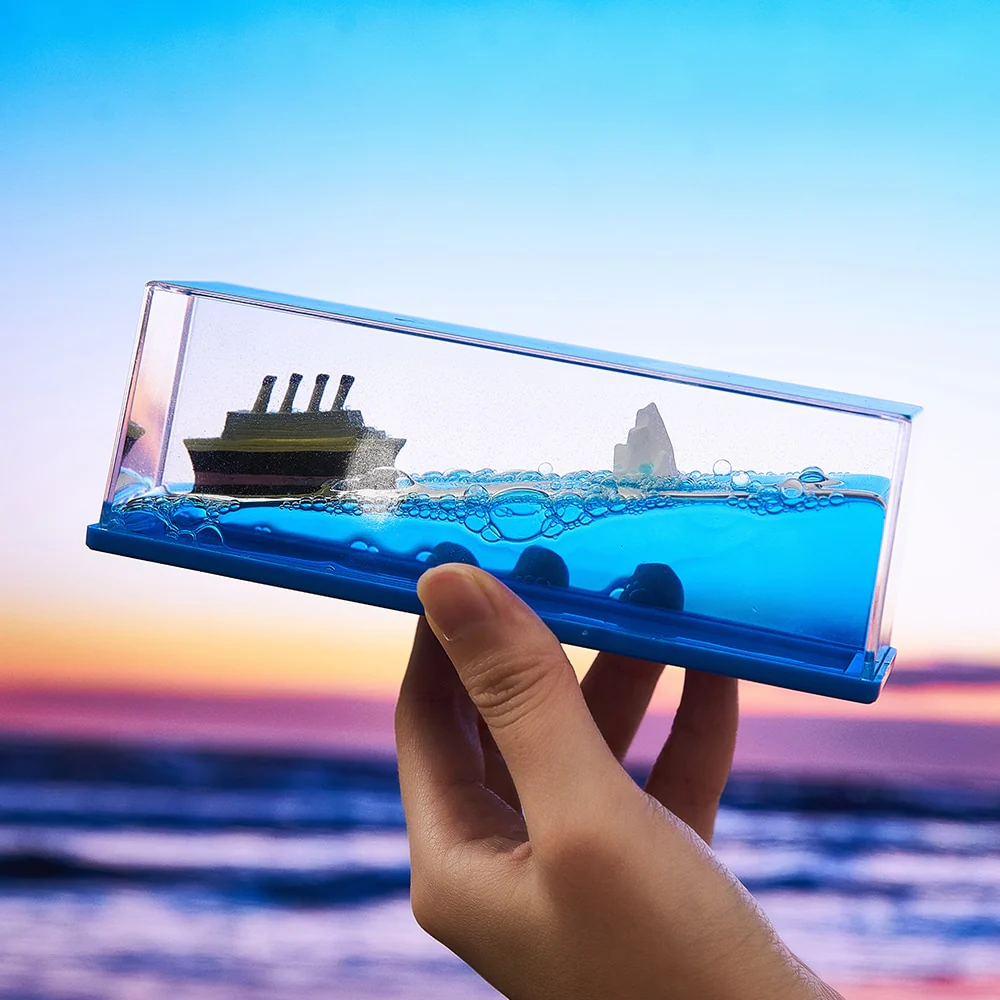 Creative Unsinkable Boat Decor