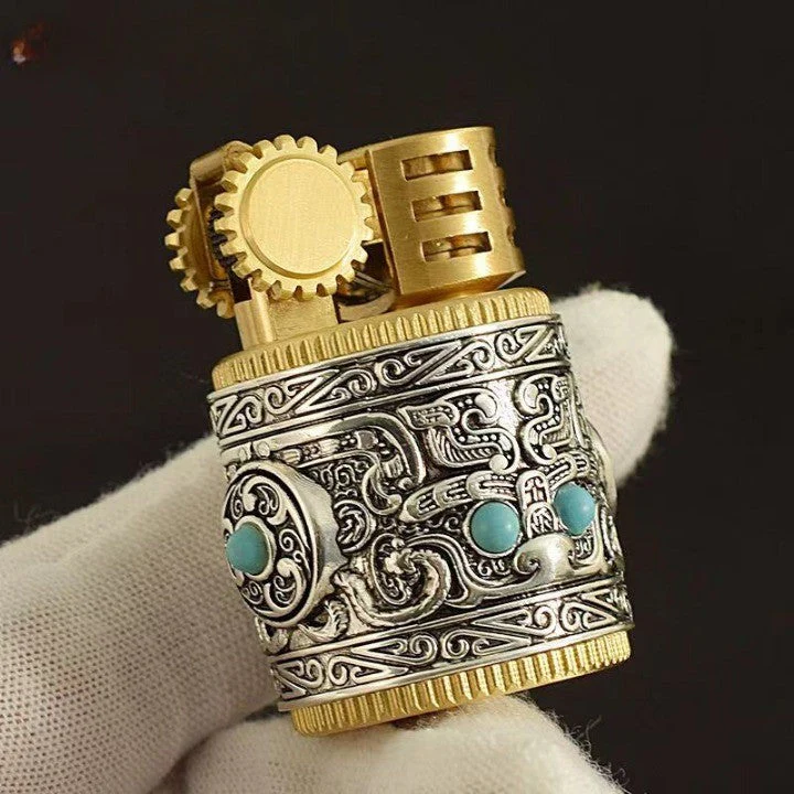 Retro Armor Mini Kerosene Lighter - Image 2