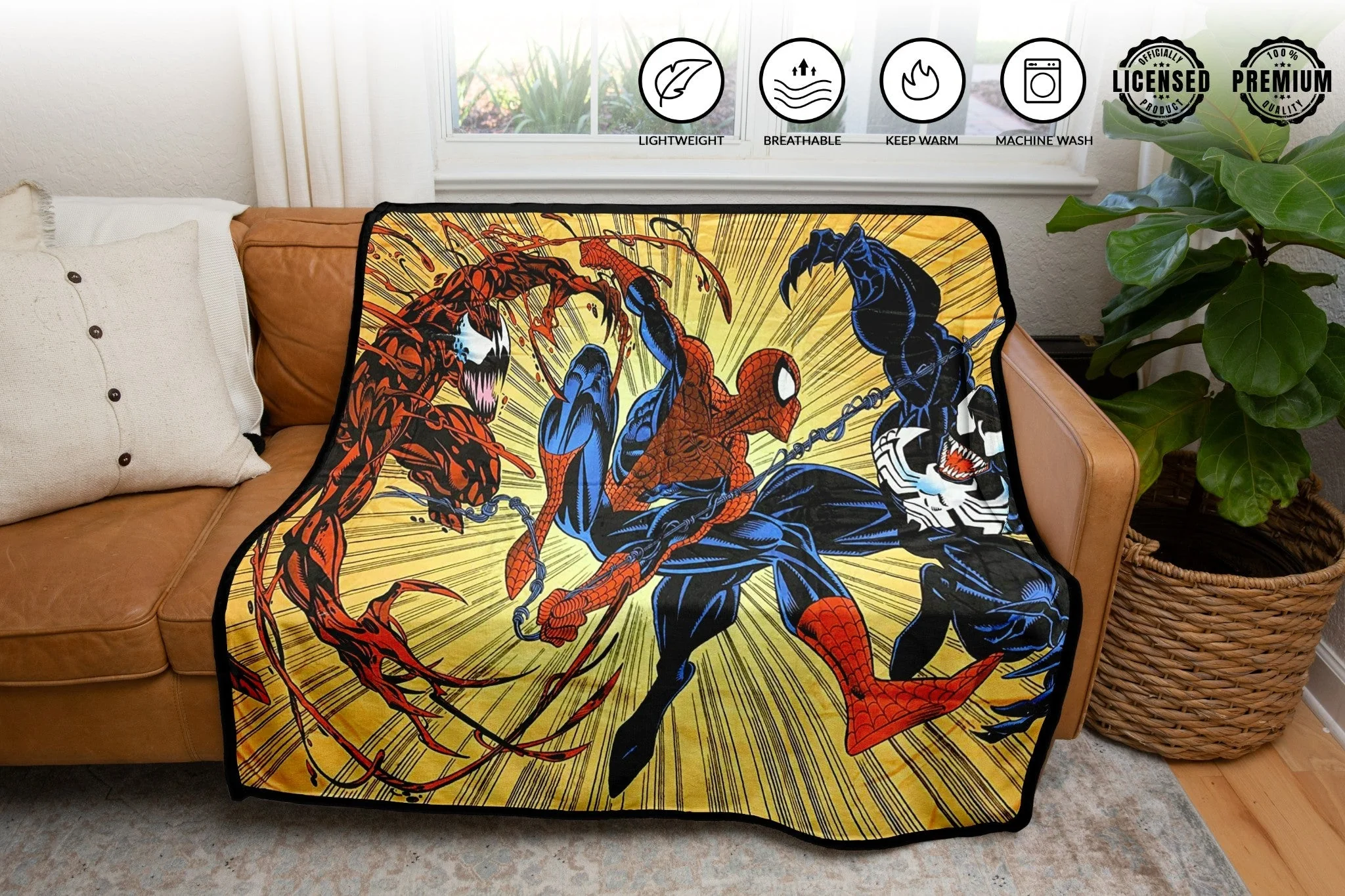 Spider-Man Maximum Carnage And Venom Marvel Fleece Throw Blanket 45in. By 60in. - Image 2