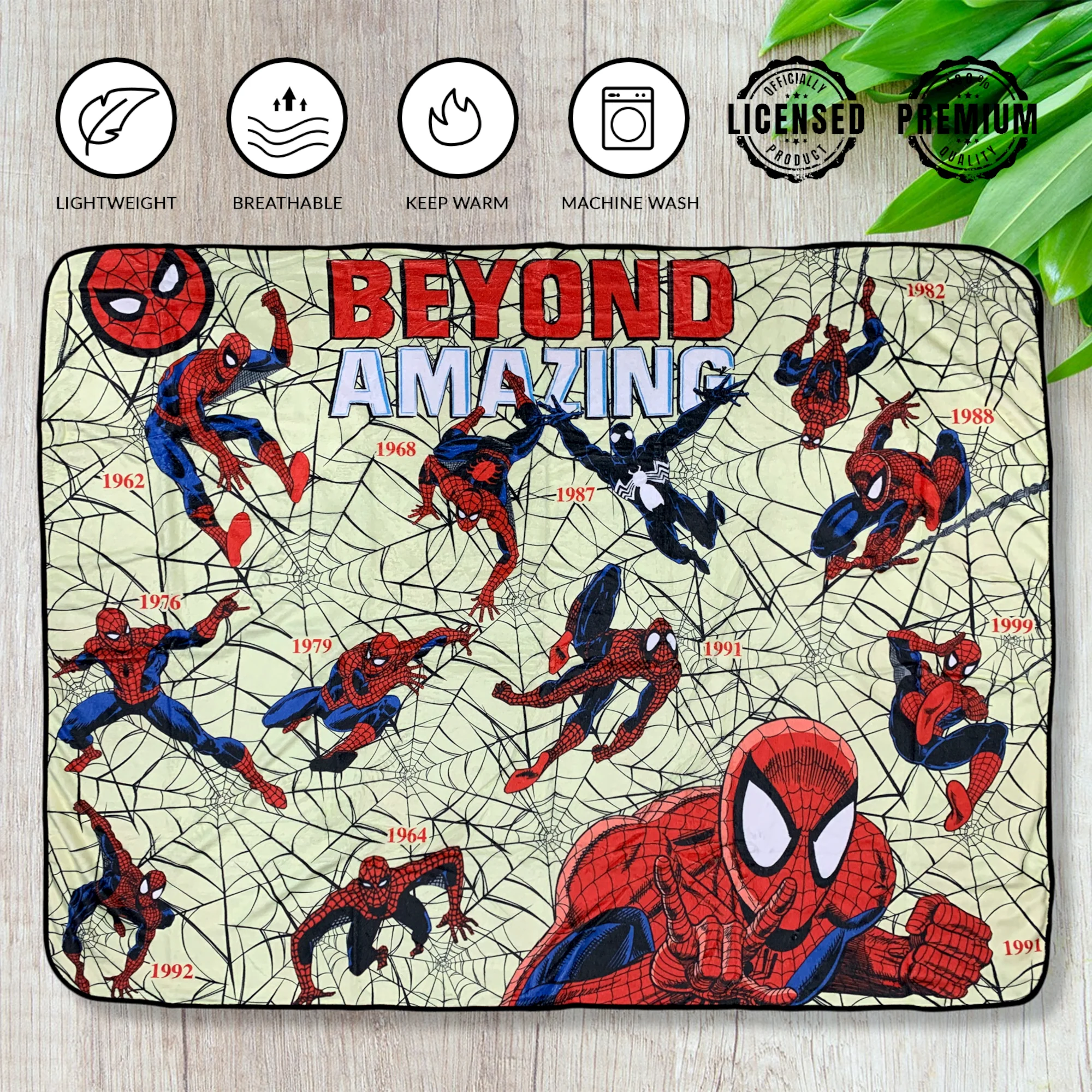 Spider-Man Beyond Amazing 60th Marvel Flannel Throw Super Soft Fleece Blanket 45x60in - Image 3
