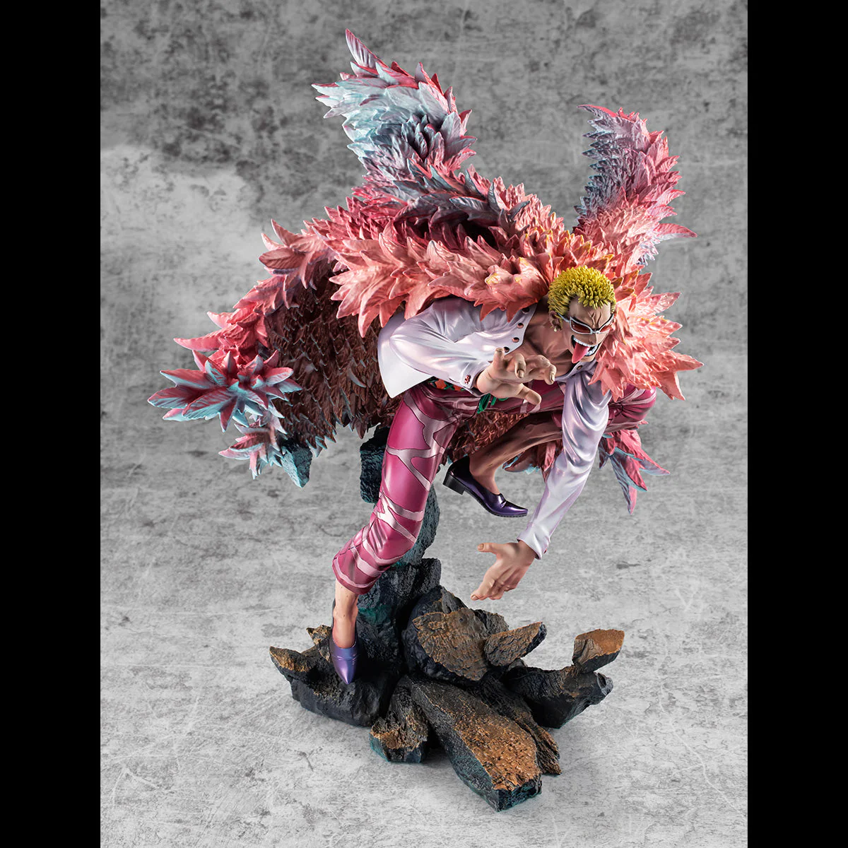 MegaHouse - One Piece Sa-Max Heavenly Dem Donquixote Doflamingo PVC Figure - Image 2