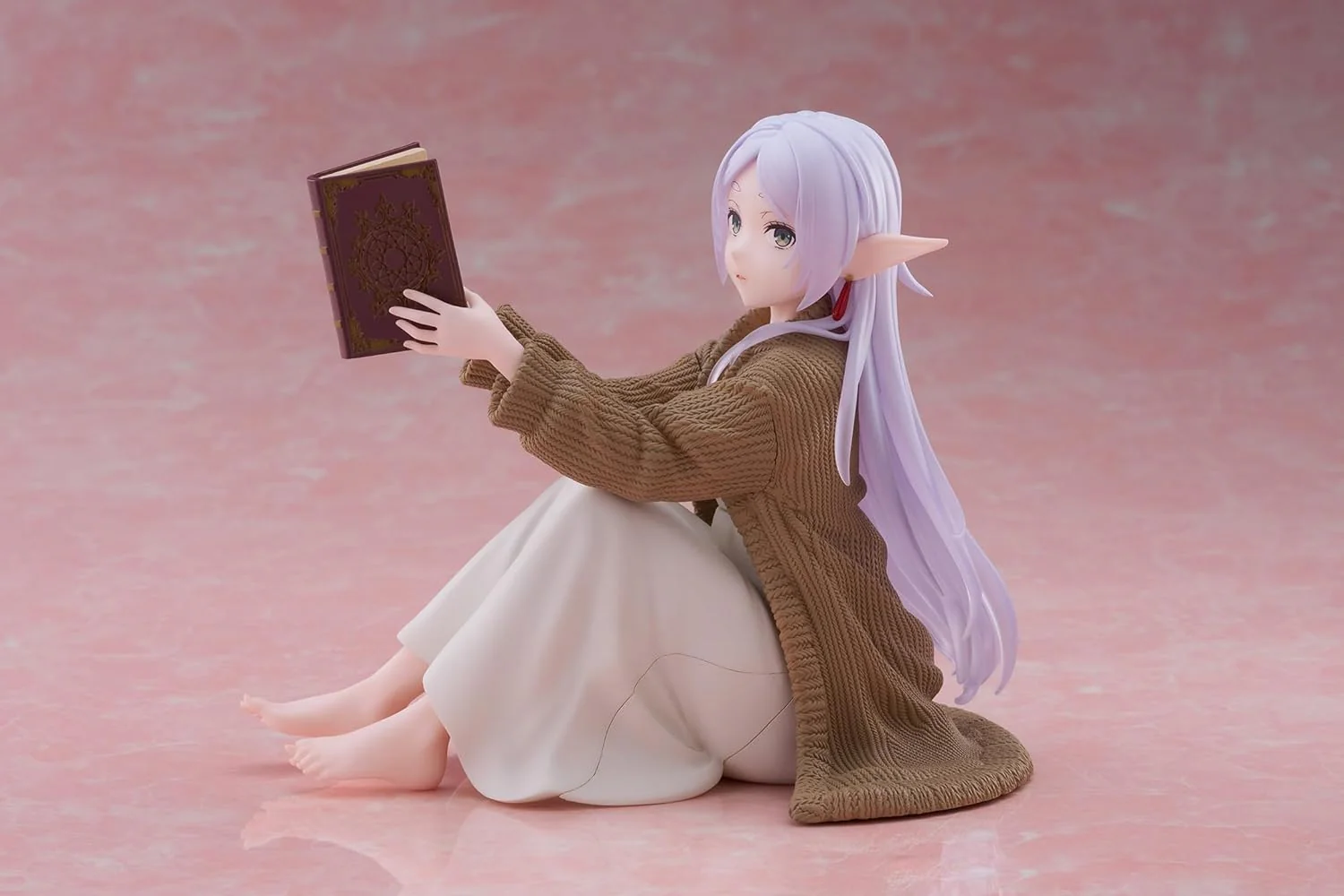 Taito - Frieren: Beyond Journey's End - Frieren Roomwear Version Desktop Cute Figure - Image 3