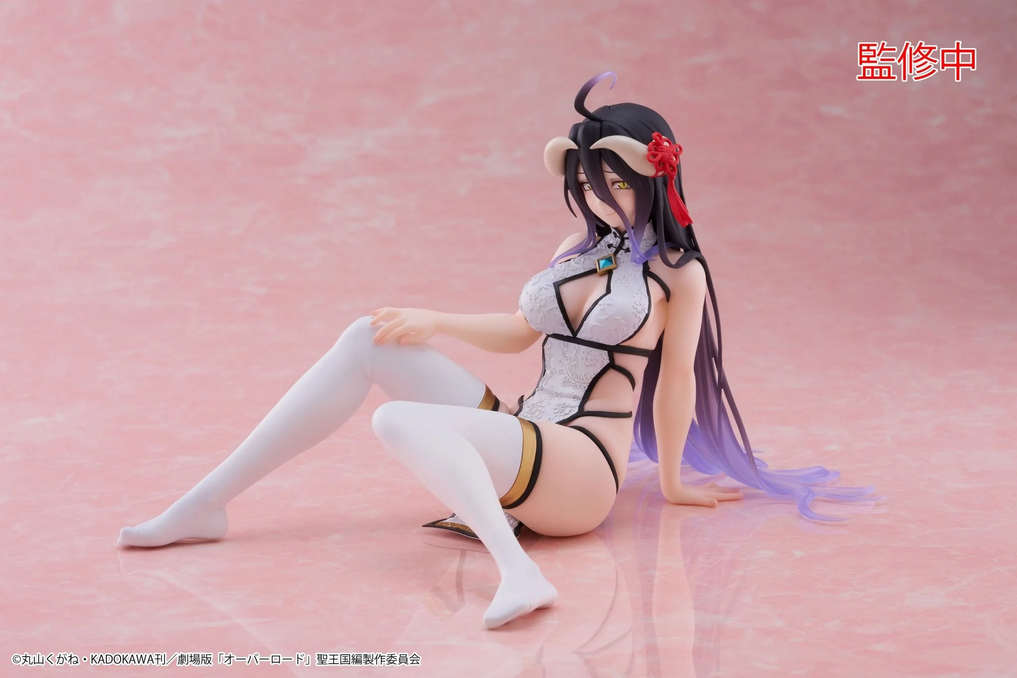 Taito - Overlord - Albedo Chinese Dress Ver. Desktop Cute Prize Figure - Image 2