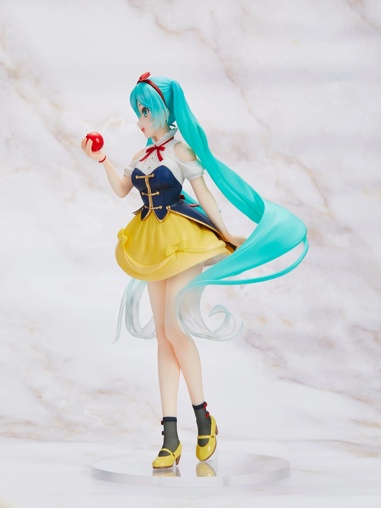 Taito - Vocaloid - Hatsune Miku Snow White Wonderland Version Prize Figure - Image 3