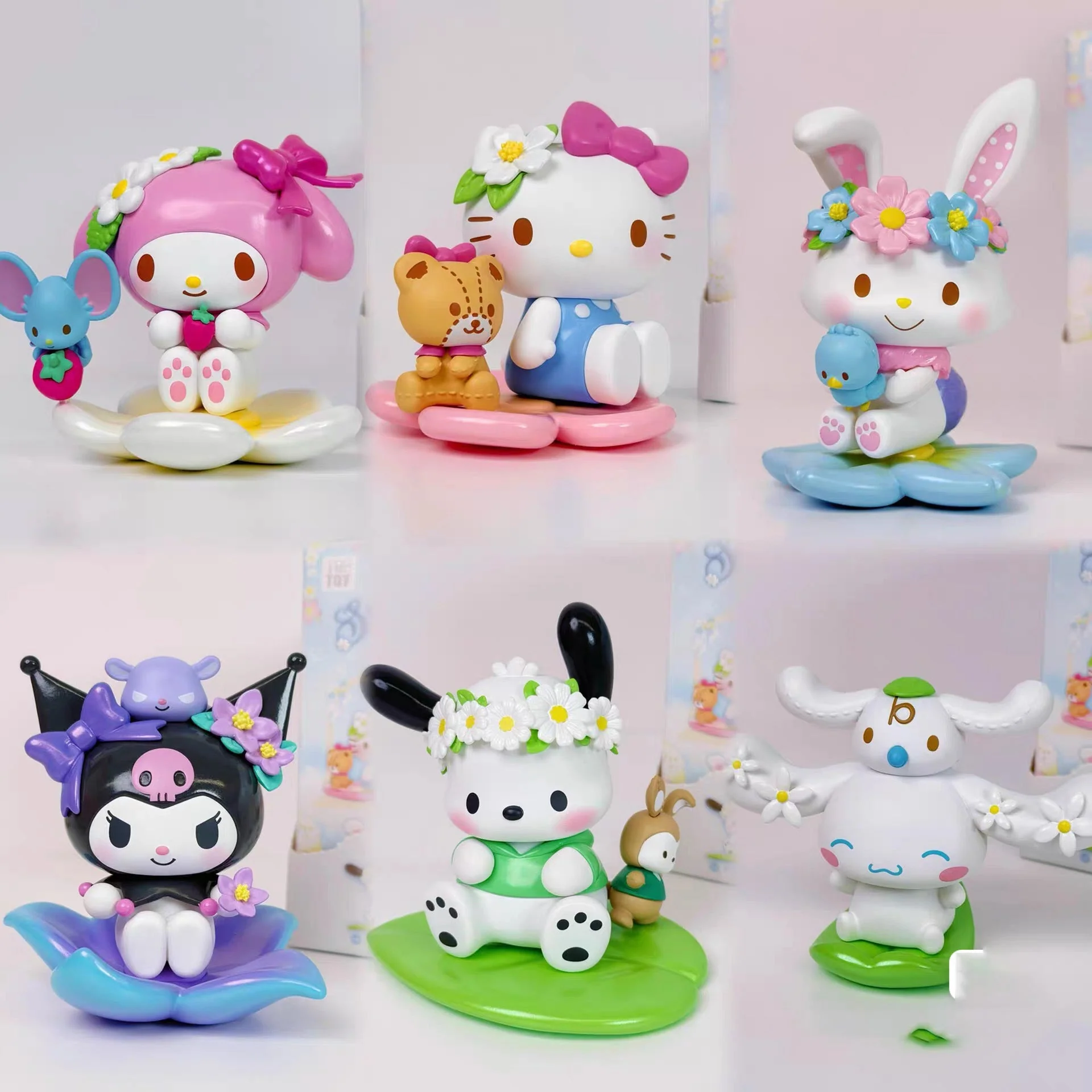 Top Toy Sanrio Characters Spring Flower Series Blind Box - Image 2