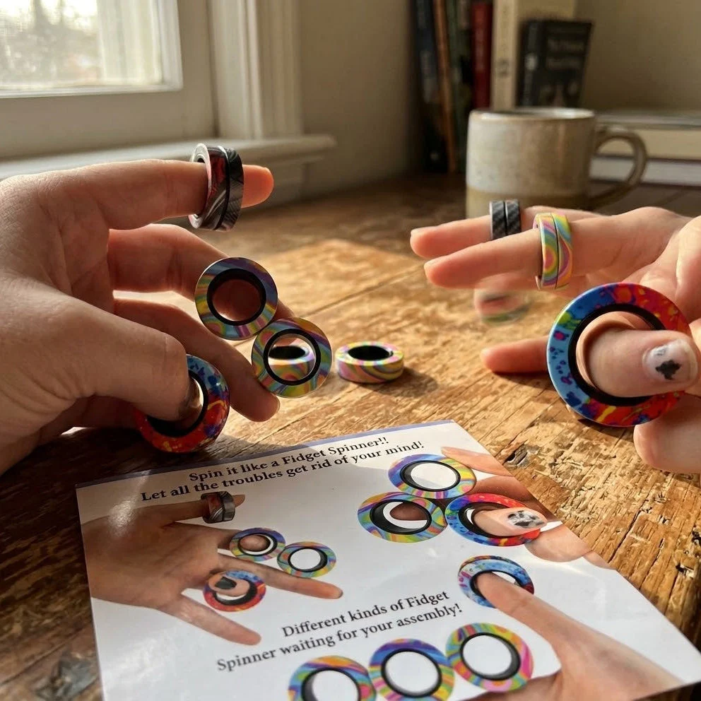 Spin Loop  Magnetic Fidget Spinner Ring - Image 2