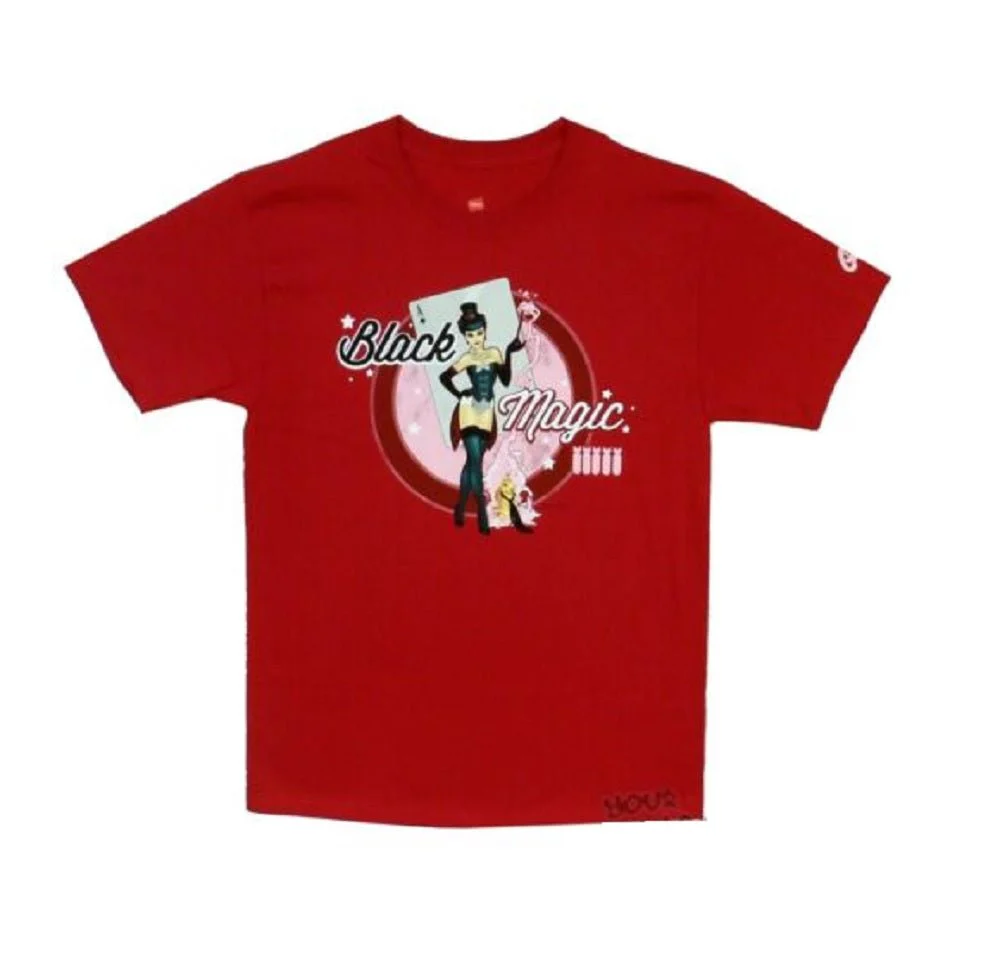 Zatanna Bombshell Black Magic Premium DC Comics Adult T-Shirt - Image 2